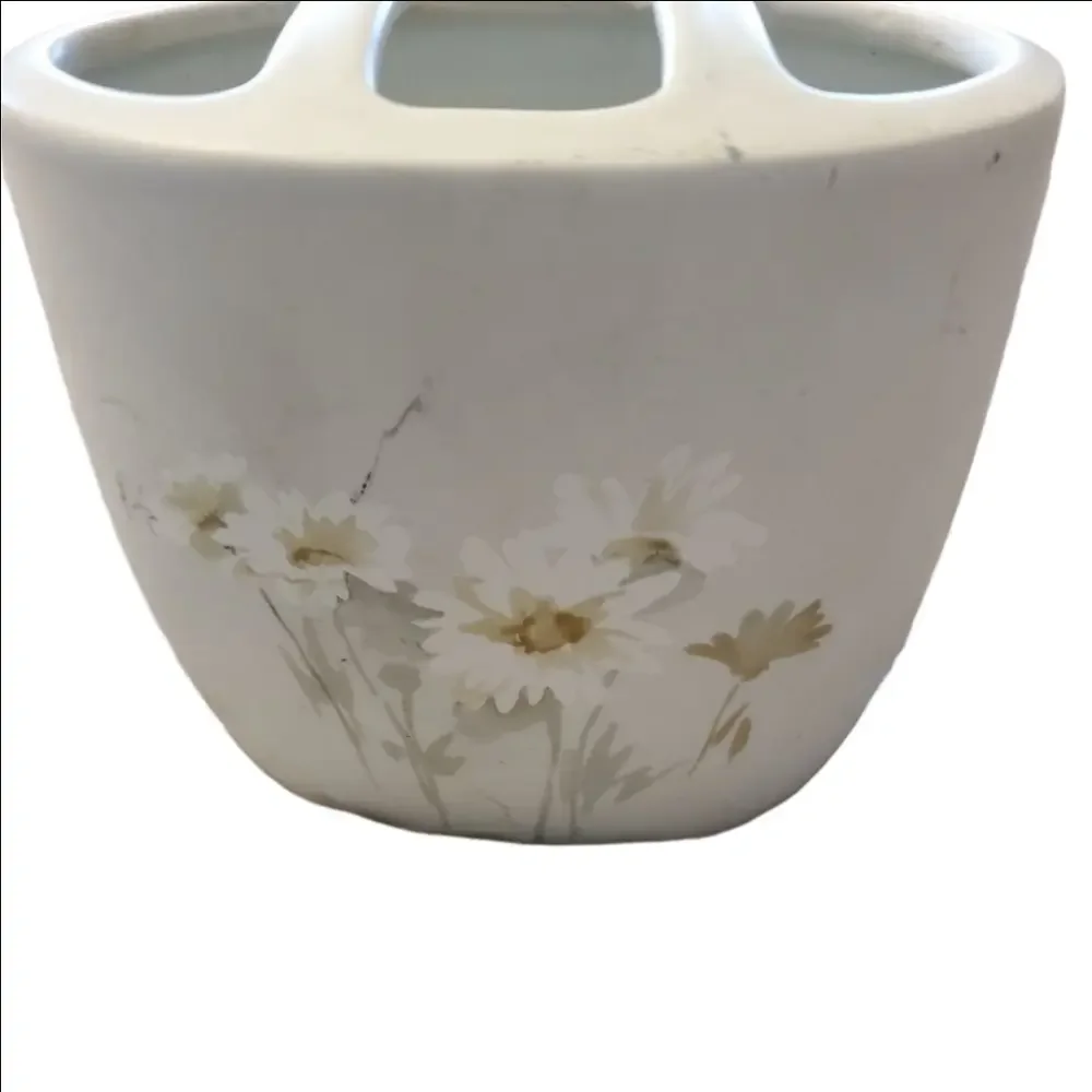Ceramic Blue White Daisy Floral Toothbrush Holder Cup Set